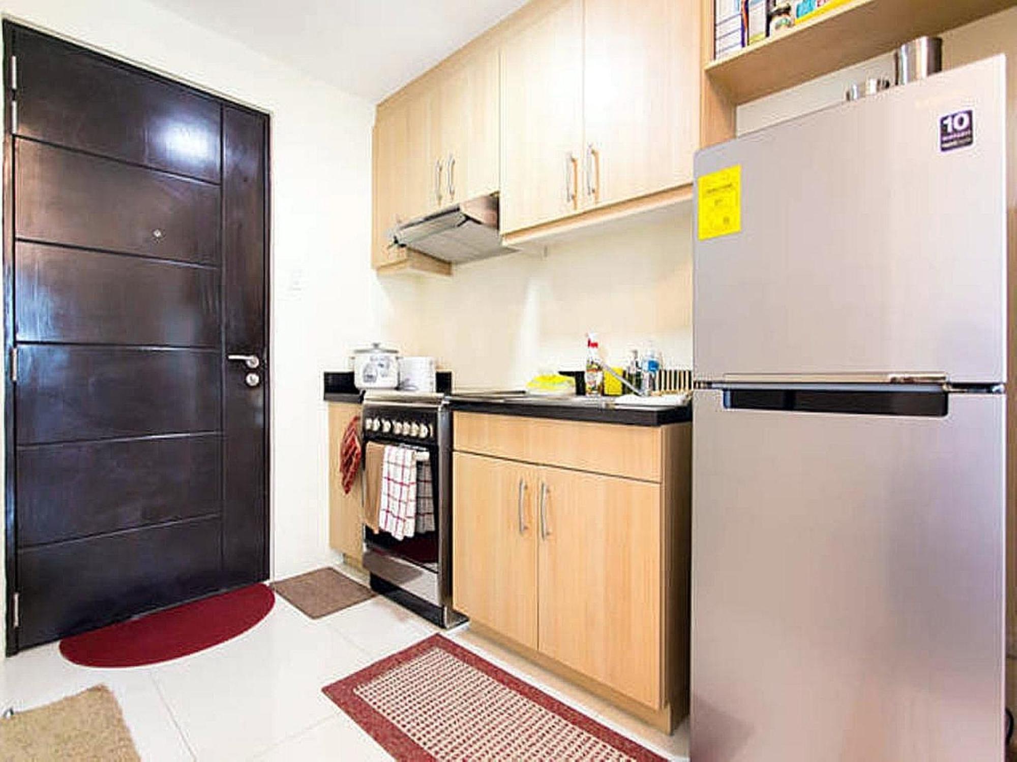 Avant Apartments At The Fort Тагиг Номер фото